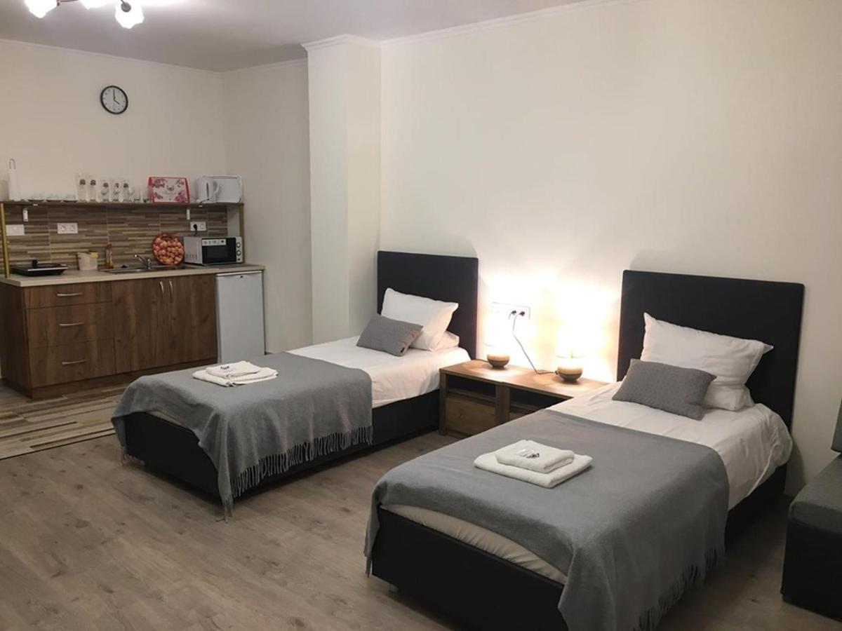 Aranykorona Apartmanház Miskolc Exterior foto