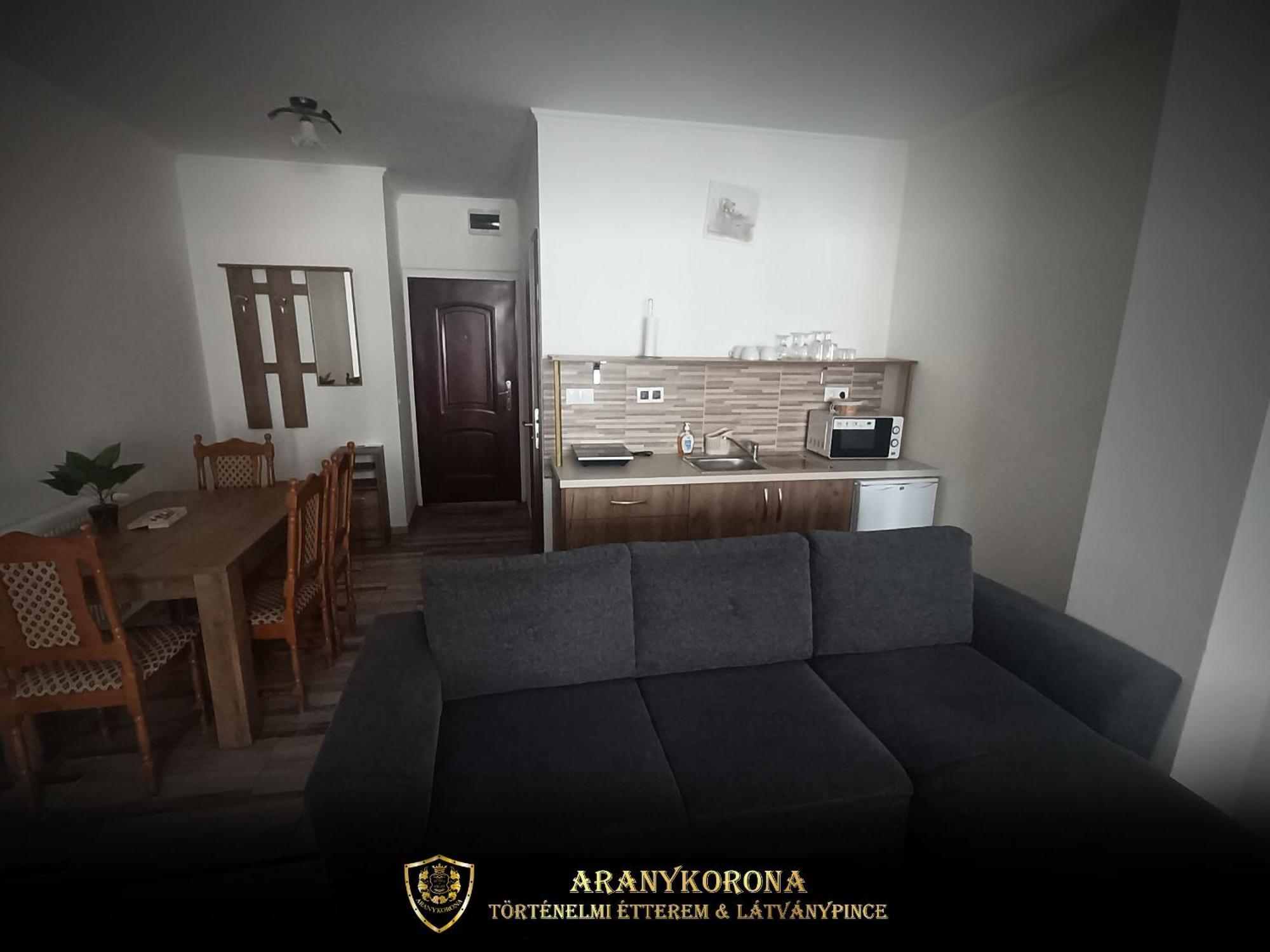 Aranykorona Apartmanház Miskolc Exterior foto